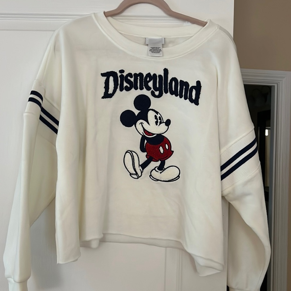 Disney Mickey Mouse Crop sweater